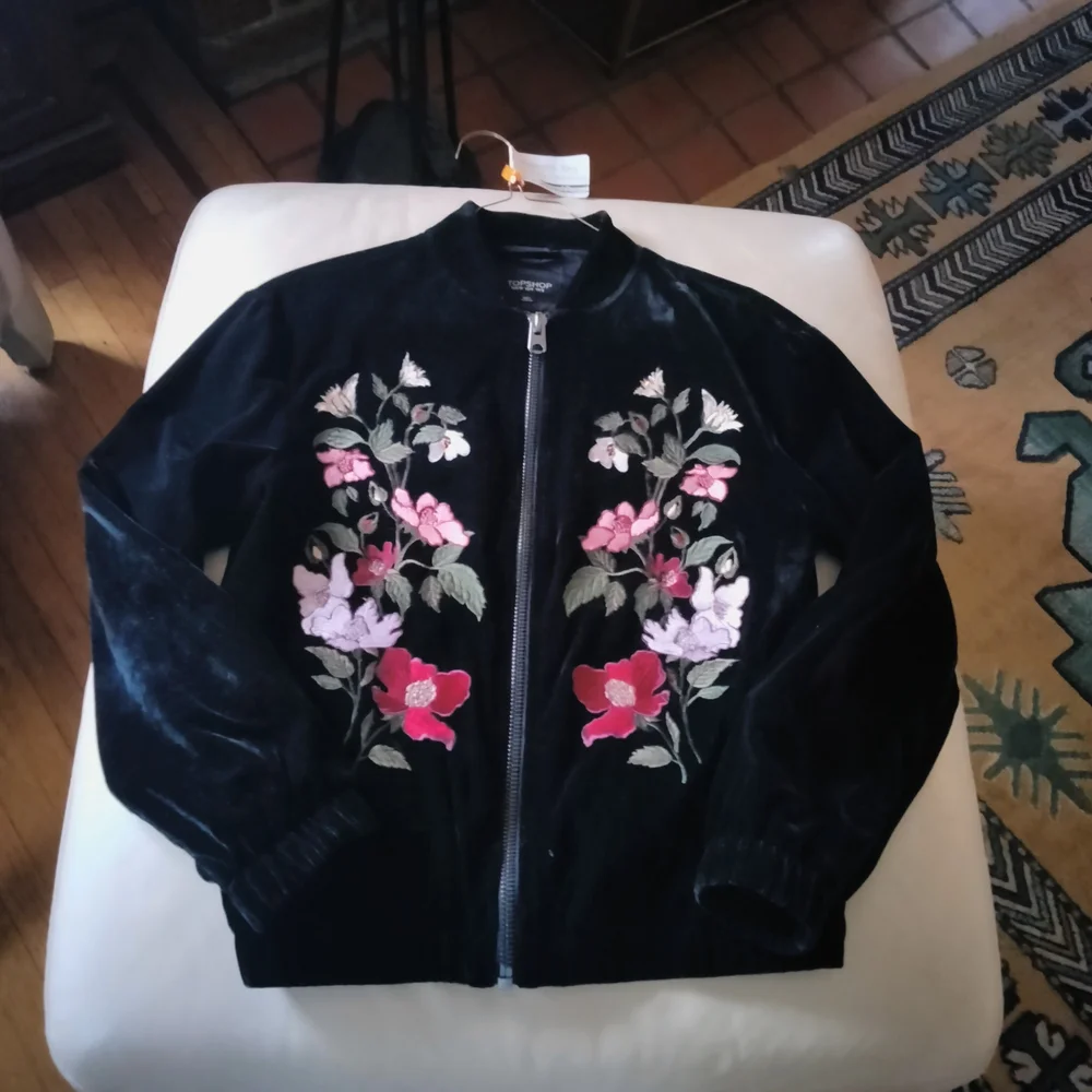 Floral Embroidered Black Jacket - Picture 1 of 5